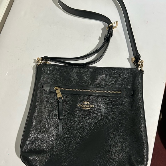 COACH Mae Crossbody Shoulder Bag Black Pebble Leather Gold Hardware F34823 EUC - Picture 1 of 13